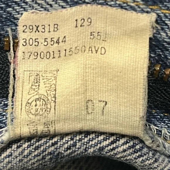 VINTAGE Lee Riders Stone Wash High Waisted Mom Jeans - Made in USA - Picture 10 of 10